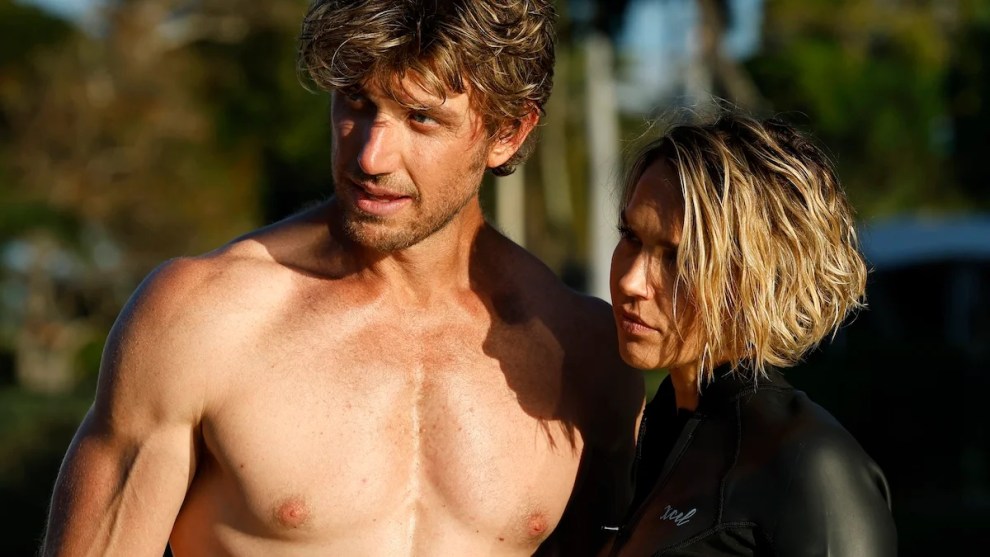 rescue-hi-surf-adam-demos-arielle-kebbel-fox-zach-dugan